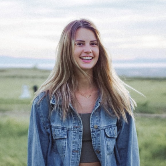annieefeulner